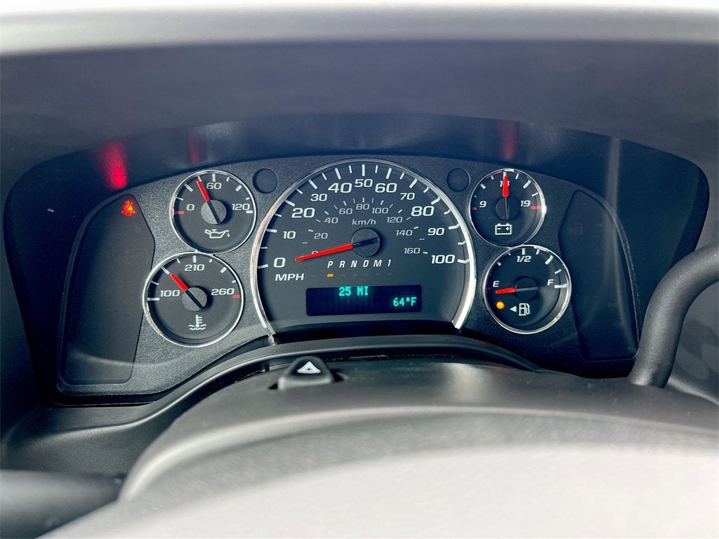 2025 Chevrolet Express Cutaway 3500 1WT