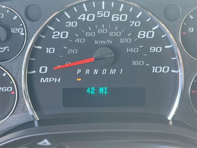 2025 Chevrolet Express Cutaway 3500 1WT