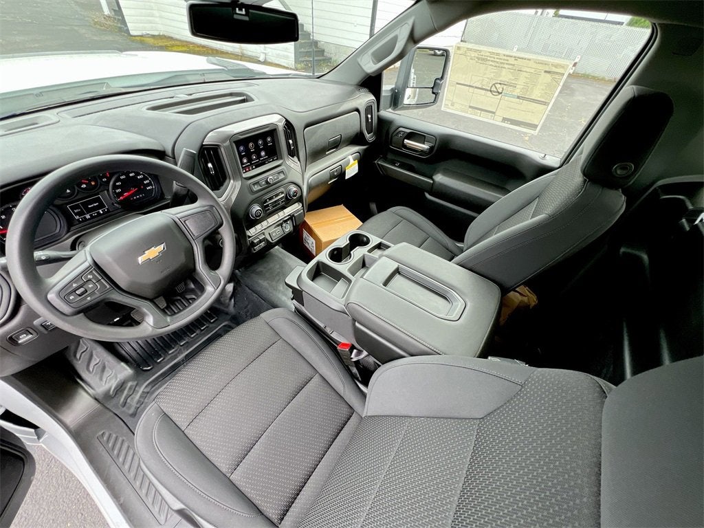 2025 Chevrolet Silverado 3500 HD Chassis Cab Work Truck