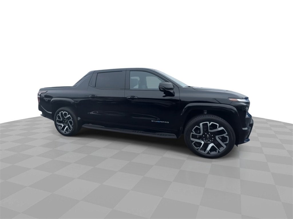 2024 Chevrolet Silverado EV RST