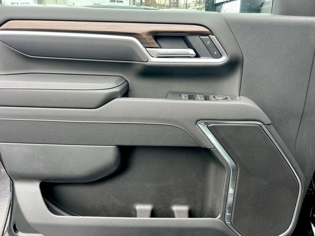 2025 Chevrolet Silverado 3500 HD LT