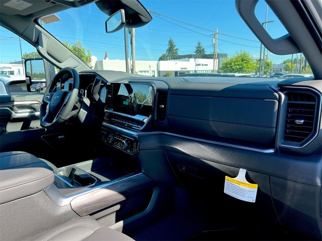 2025 Chevrolet Silverado 3500 HD LTZ