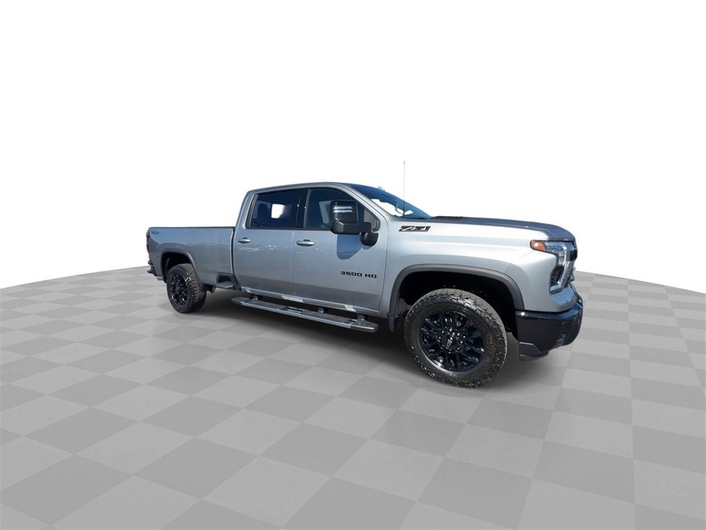 2025 Chevrolet Silverado 3500 HD LTZ