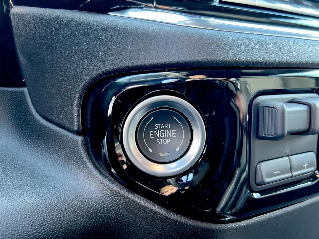 2025 Chevrolet Silverado 3500 HD LTZ