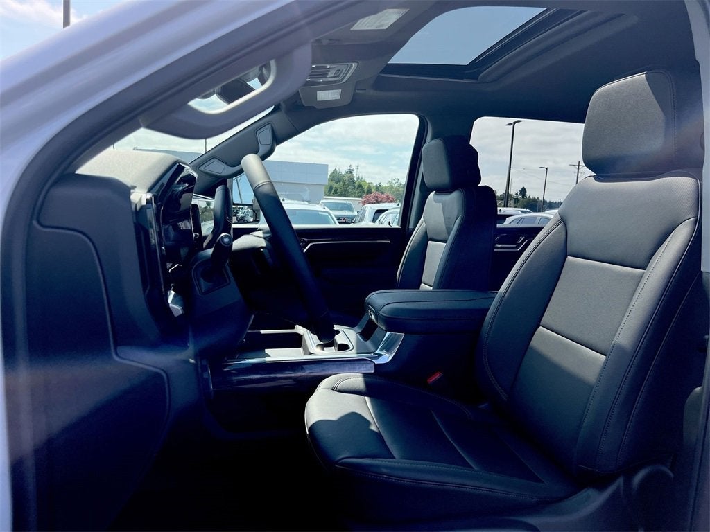 2025 Chevrolet Silverado 3500 HD LTZ