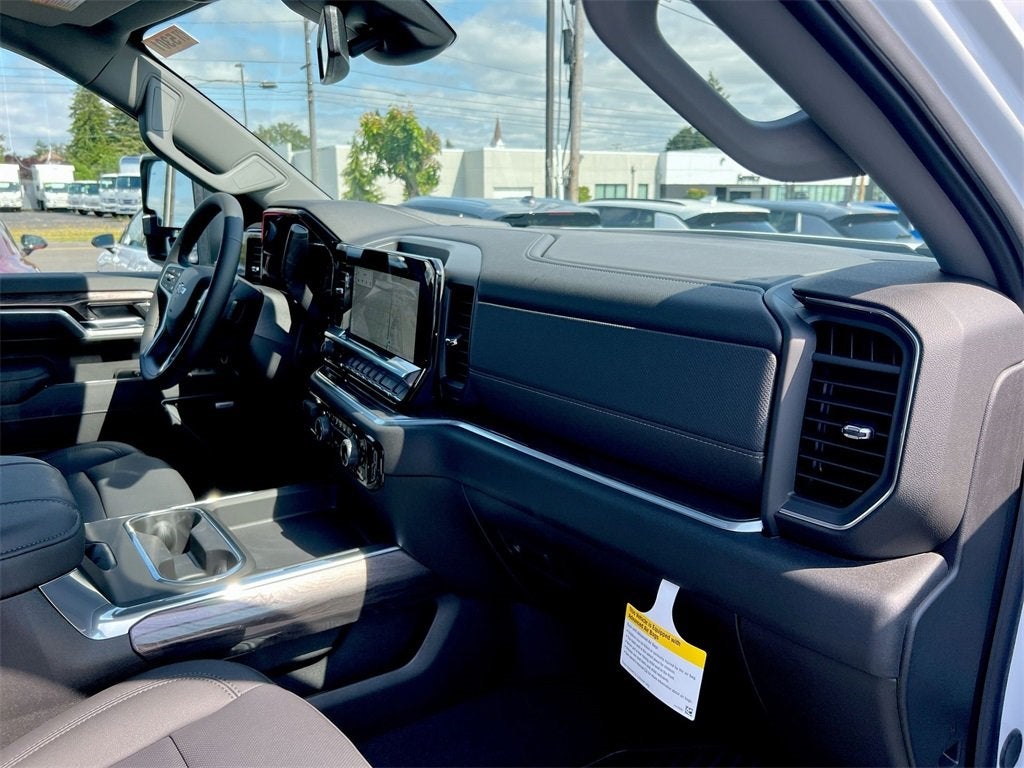 2025 Chevrolet Silverado 3500 HD LTZ