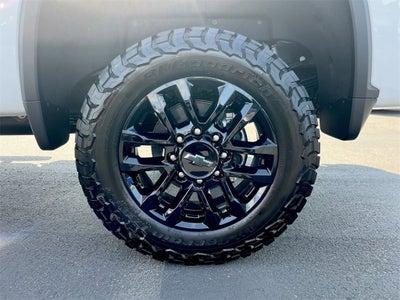 2025 Chevrolet Silverado 3500 HD LTZ