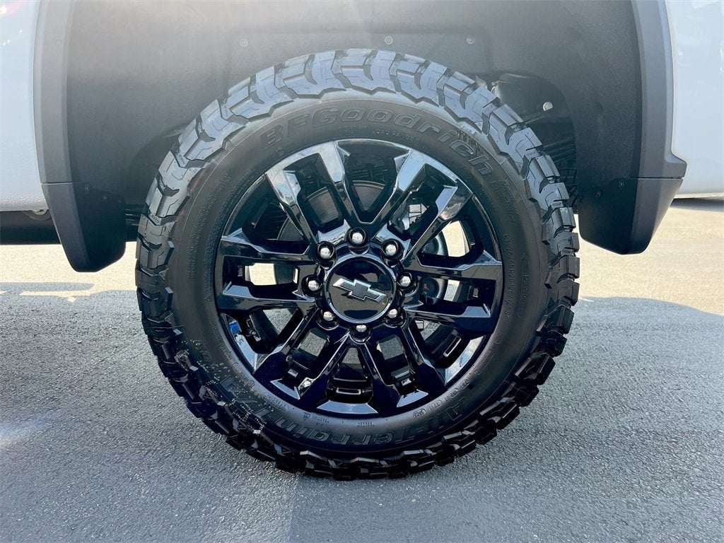 2025 Chevrolet Silverado 3500 HD LTZ