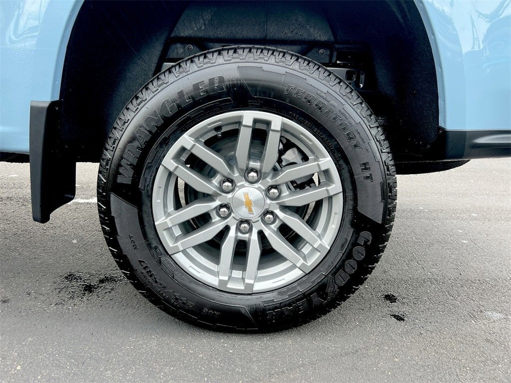 2025 Chevrolet Colorado WT/LT