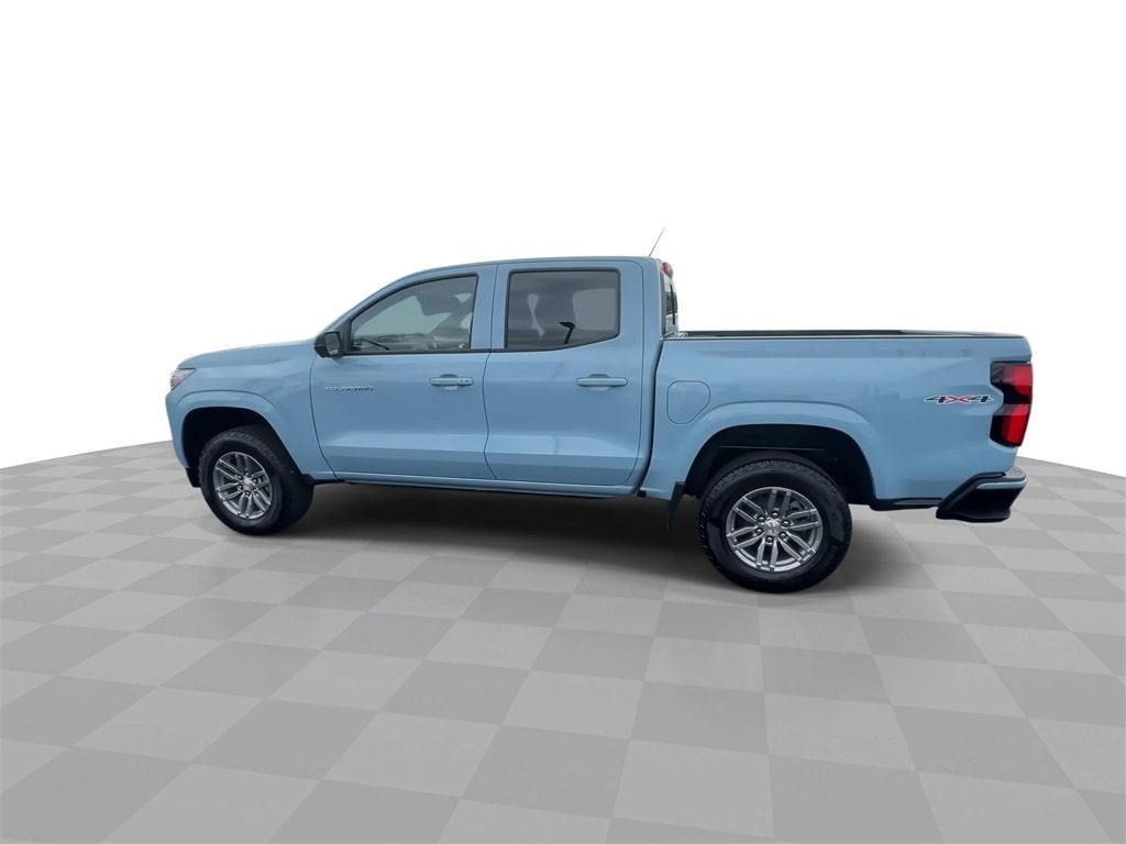 2025 Chevrolet Colorado WT/LT