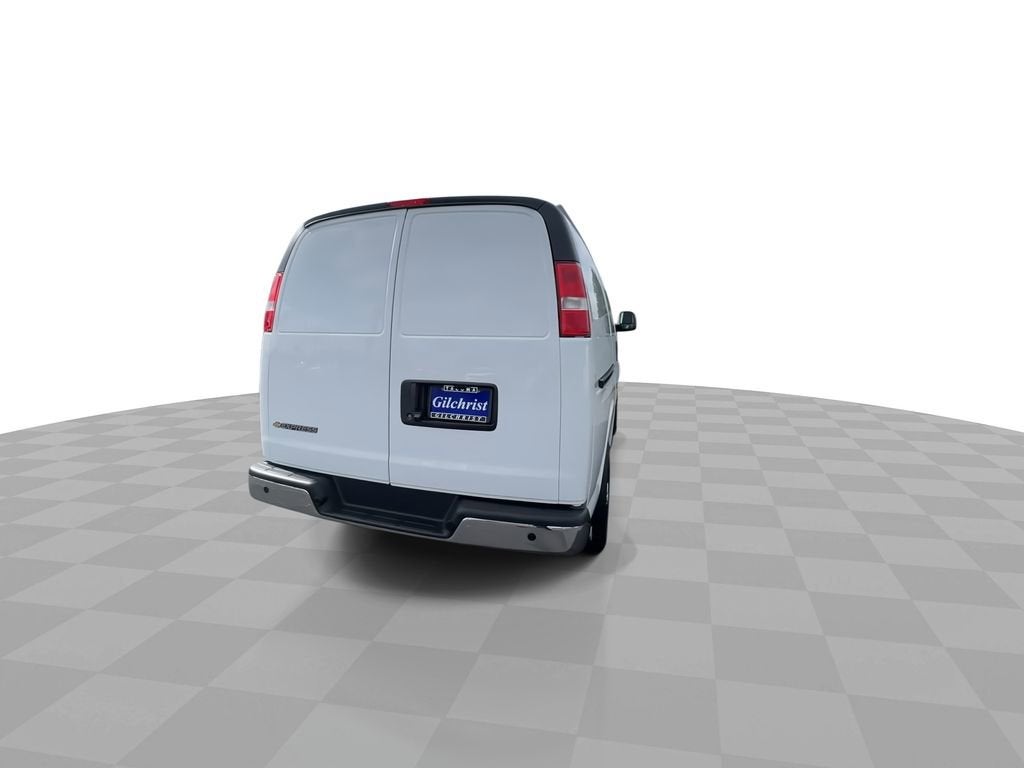 2026 Chevrolet Express Cargo WT