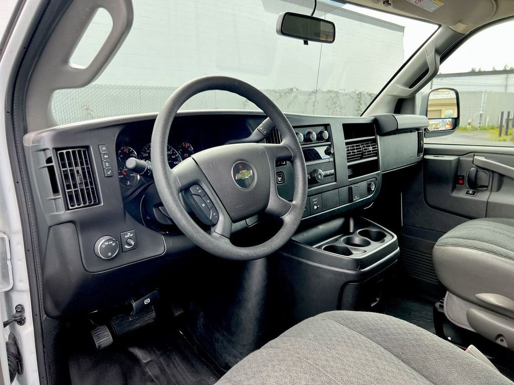 2024 Chevrolet Express Cargo 2500 WT