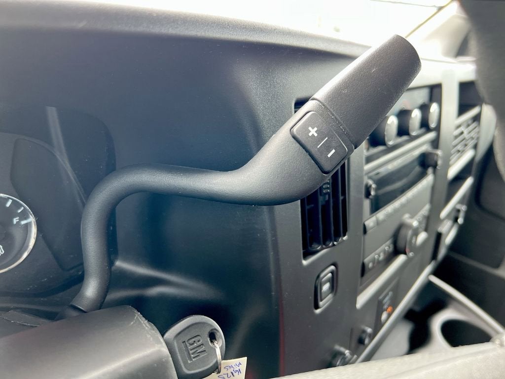 2024 Chevrolet Express Cargo 2500 WT