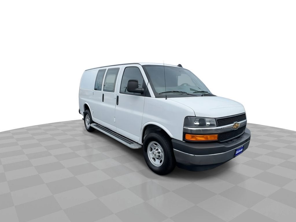 2024 Chevrolet Express Cargo 2500 WT