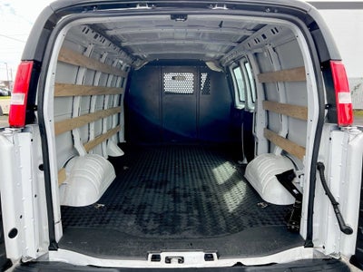 2024 Chevrolet Express Cargo 2500 WT