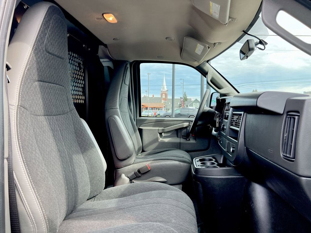 2024 Chevrolet Express Cargo 2500 WT