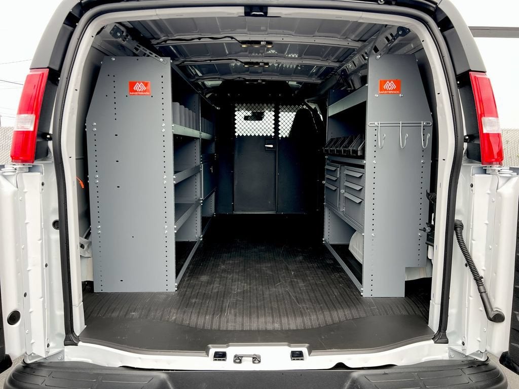 2026 Chevrolet Express Cargo WT