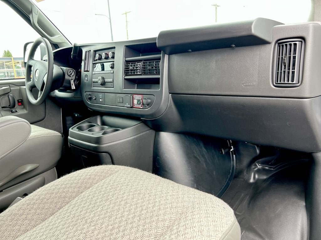 2026 Chevrolet Express Cargo WT