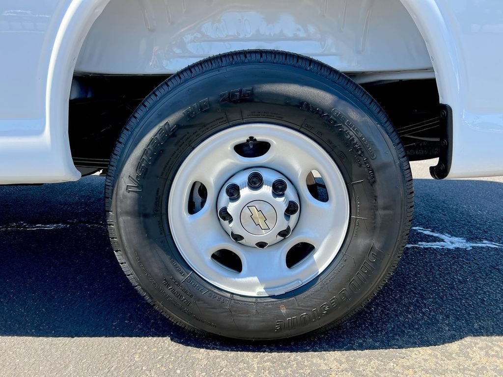 2026 Chevrolet Express Cargo WT