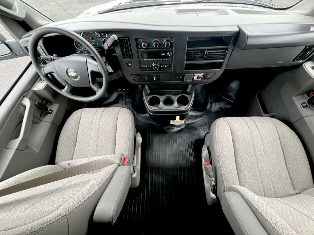 2026 Chevrolet Express Cargo WT