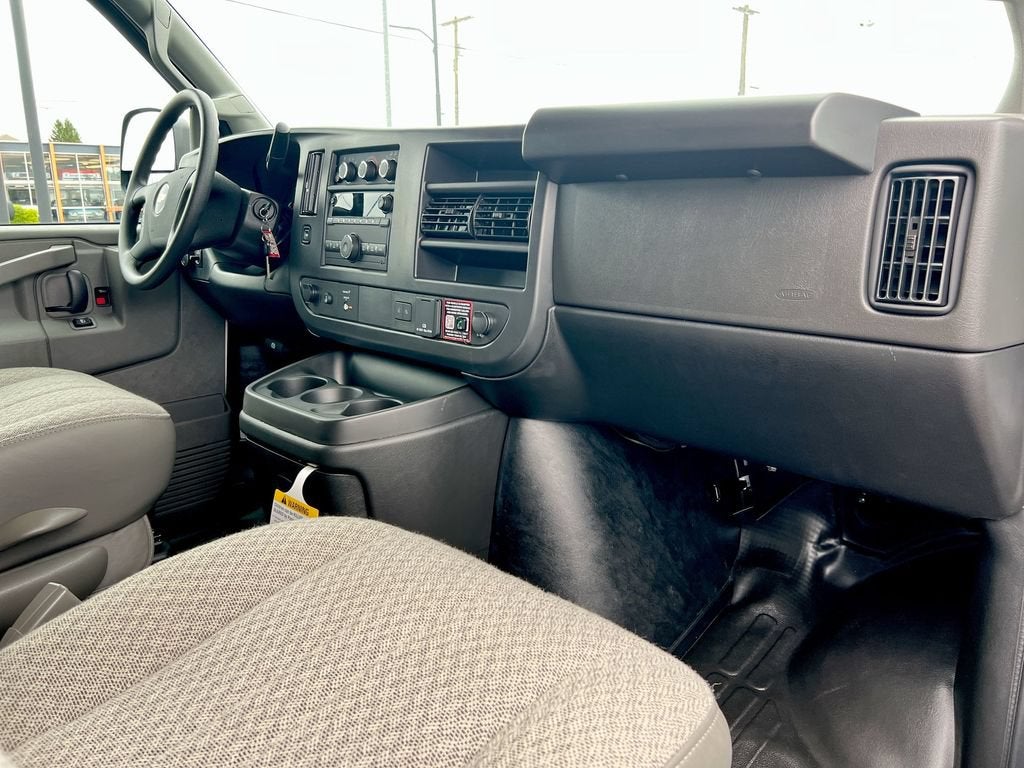2026 Chevrolet Express Cargo WT