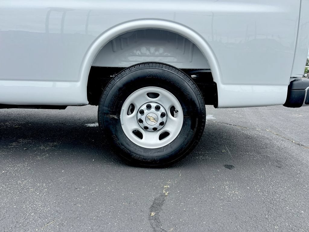 2026 Chevrolet Express Cargo WT