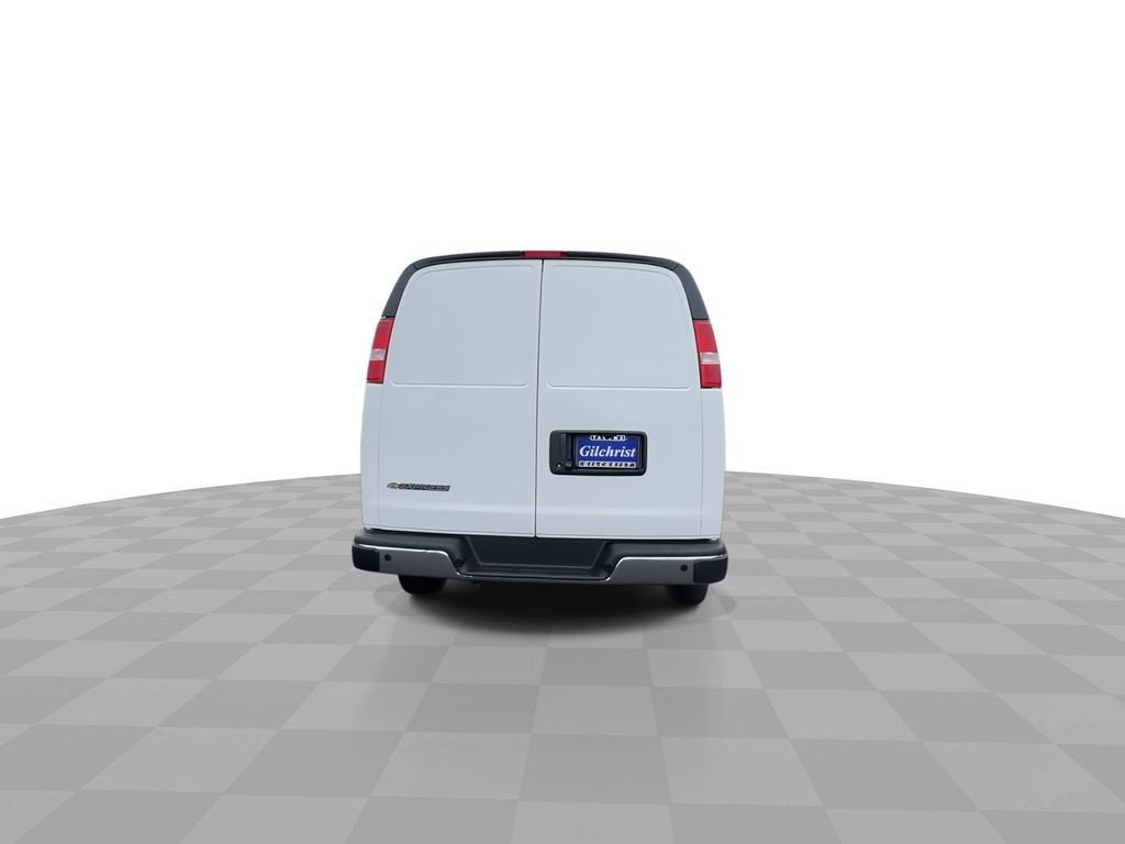 2026 Chevrolet Express Cargo WT
