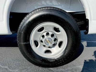 2026 Chevrolet Express Cargo WT