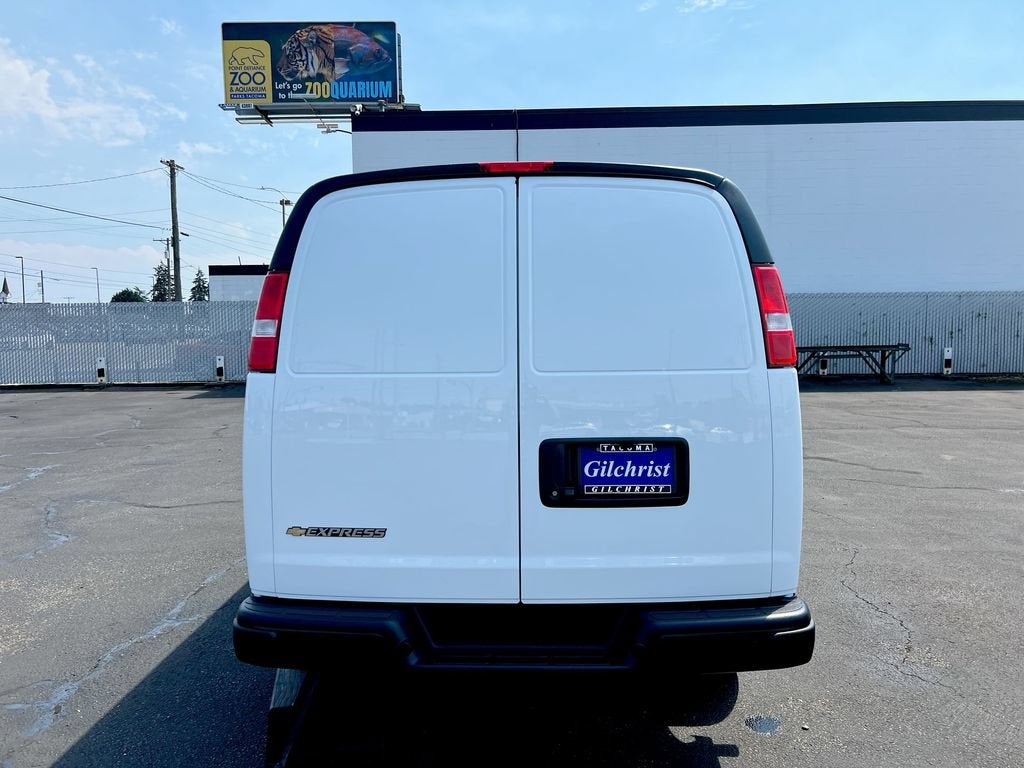 2026 Chevrolet Express Cargo WT
