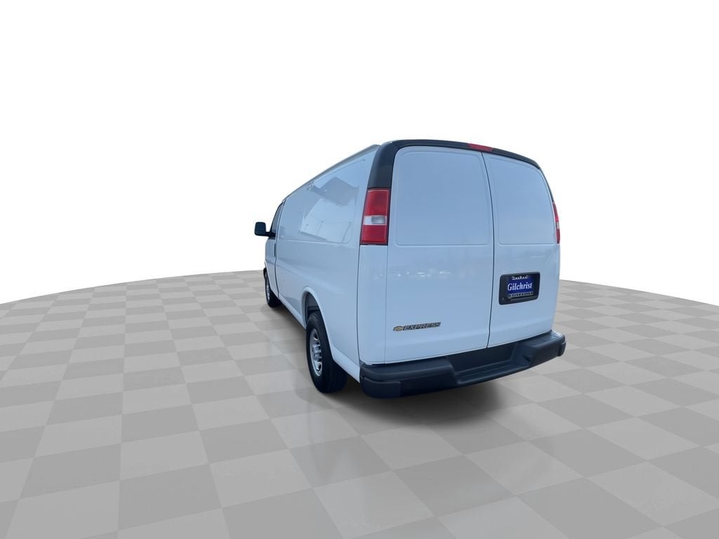 2026 Chevrolet Express Cargo WT