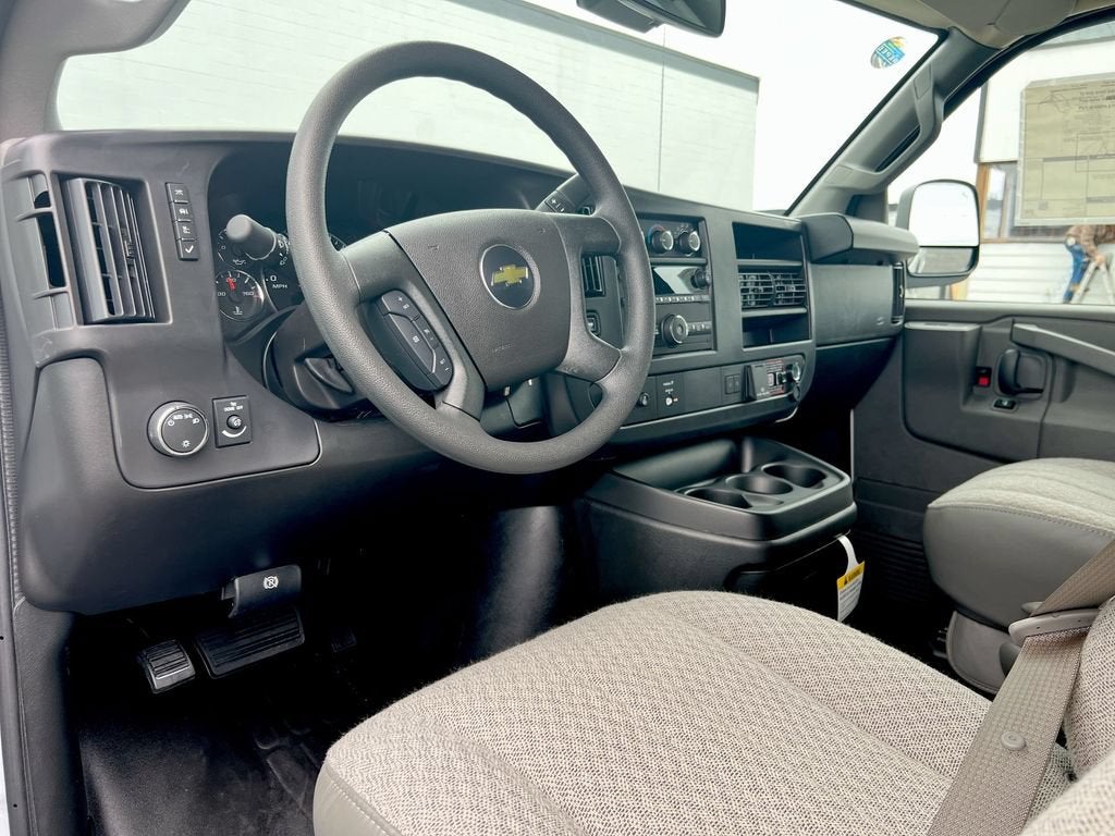 2026 Chevrolet Express Cargo WT