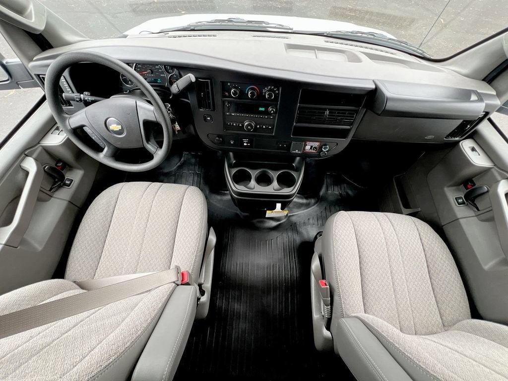 2026 Chevrolet Express Cargo WT