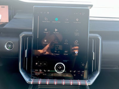 2024 GMC Acadia AT4