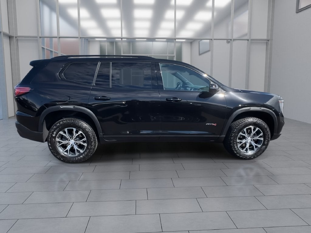 2024 GMC Acadia AT4