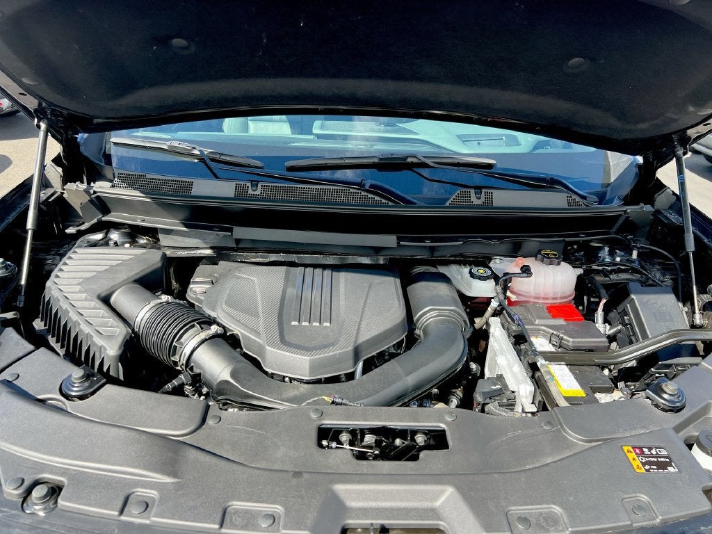 2024 GMC Acadia AT4