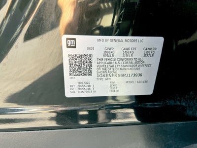 2024 GMC Acadia AT4