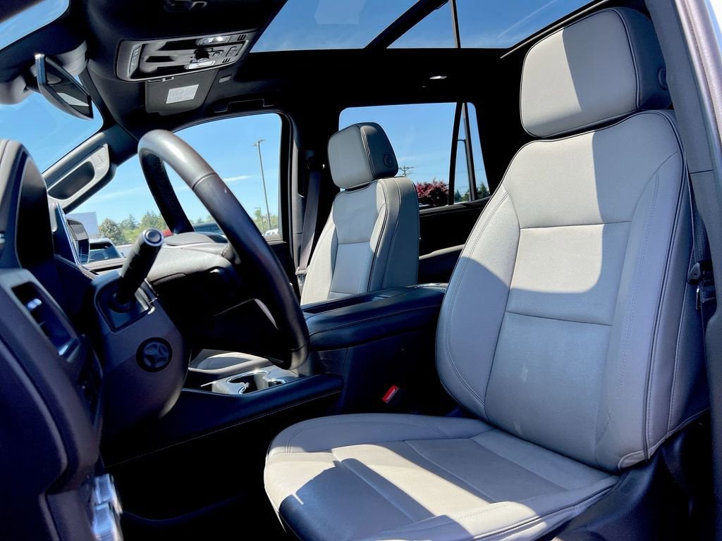2023 GMC Yukon SLT