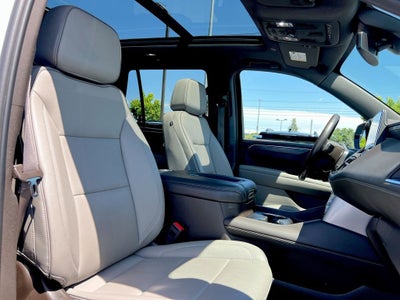 2023 GMC Yukon SLT