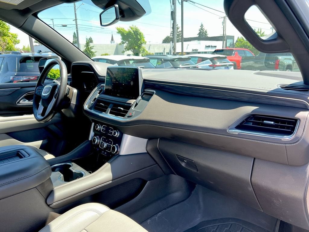 2023 GMC Yukon SLT