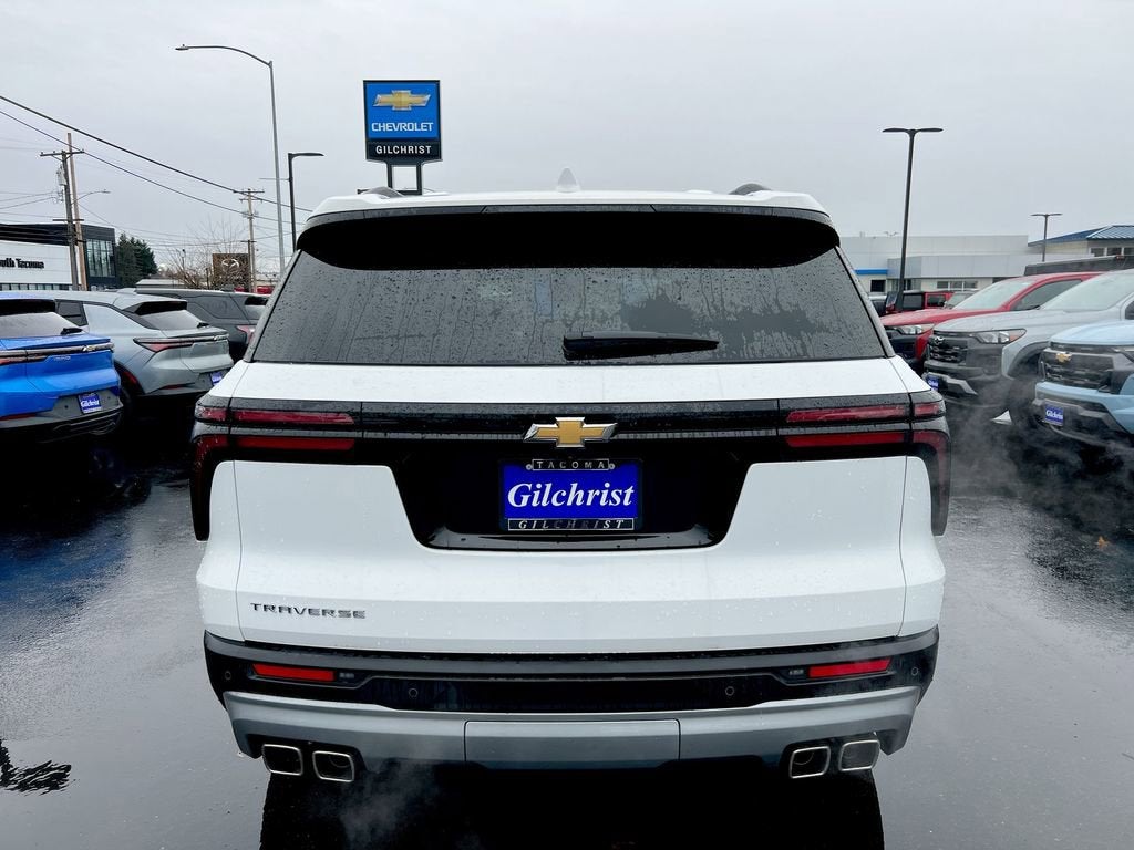 2025 Chevrolet Traverse LT