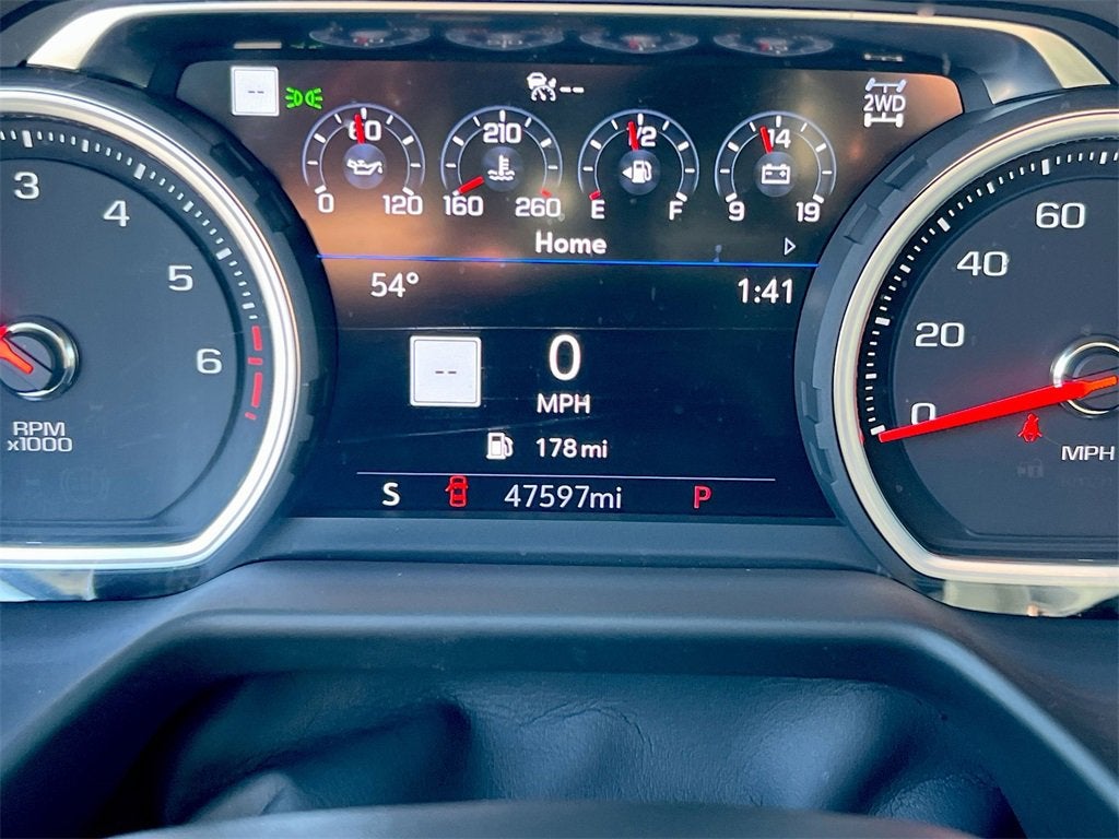 2021 Chevrolet Suburban High Country