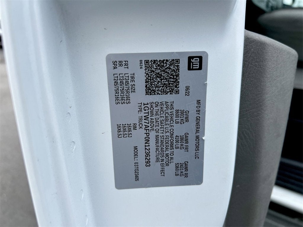 2022 GMC Savana Cargo 2500 Work Van