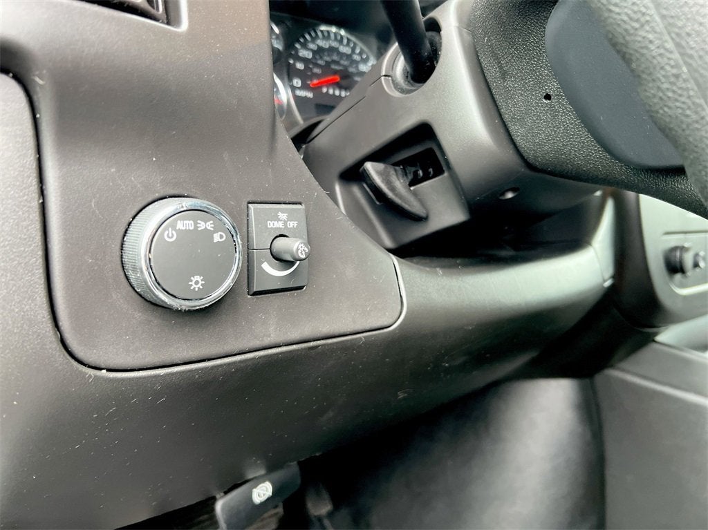 2022 GMC Savana Cargo 2500 Work Van