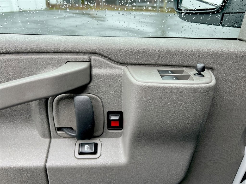 2022 GMC Savana Cargo 2500 Work Van