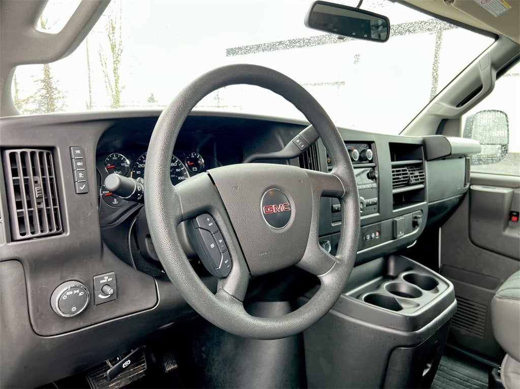 2022 GMC Savana Cargo 2500 Work Van