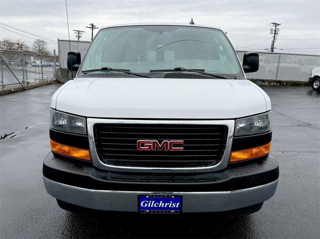 2022 GMC Savana Cargo 2500 Work Van