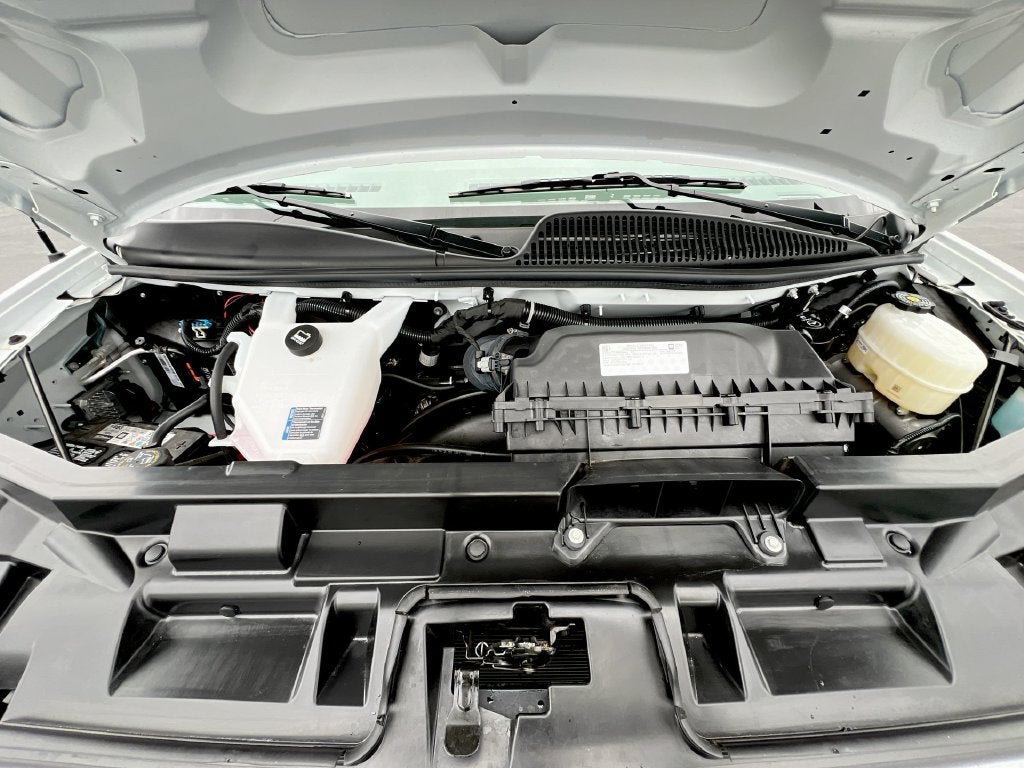 2025 GMC Savana Cargo Work Van