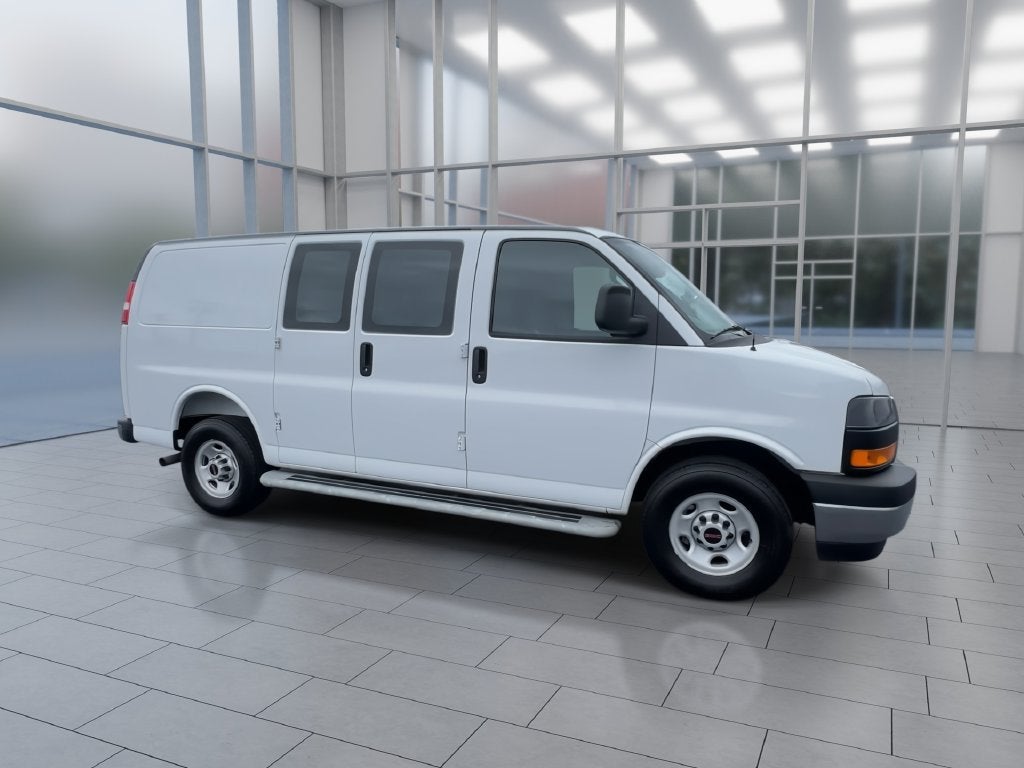 2025 GMC Savana Cargo Work Van