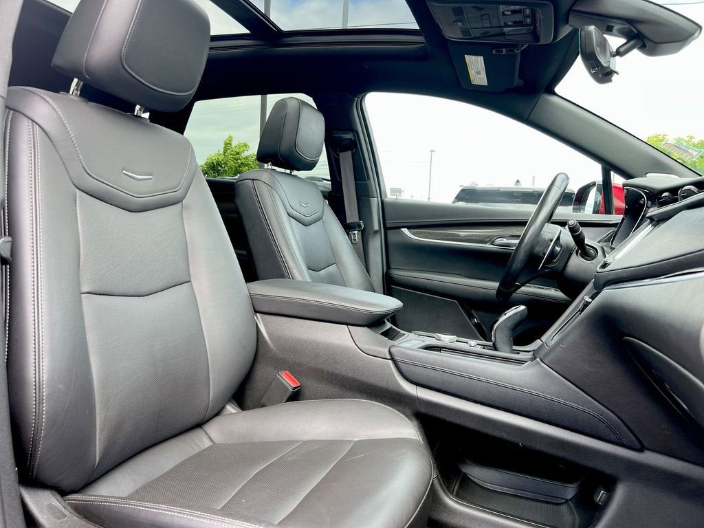 2021 Cadillac XT5 AWD Sport