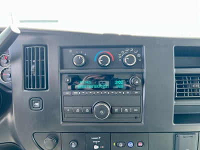 2026 Chevrolet Express Cutaway 3500 1WT